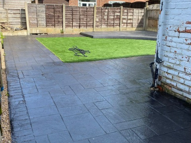 New Pattern Imprinted Concrete Patio in Stretford