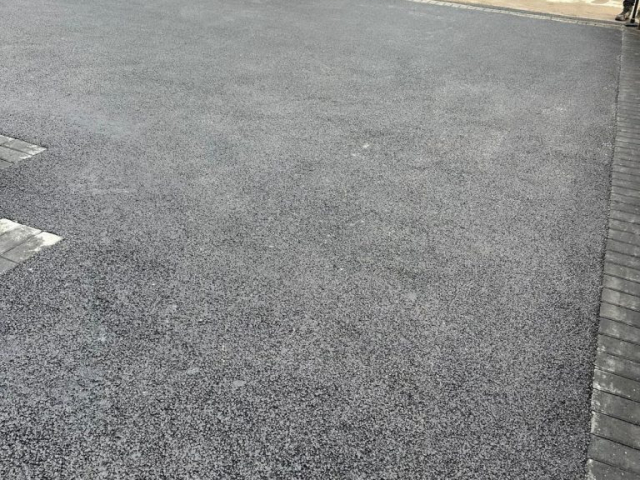 New Tarmac Driveway in St Helens by Planet Surfacing